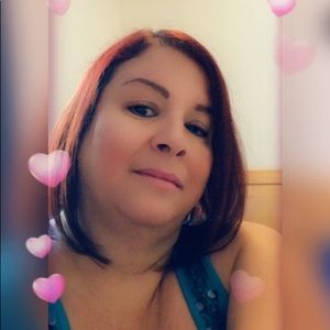 Meet your Posher, Ivette